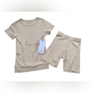 Goumi NWT Size 5T Dune Tan Loungewear Biker Shorts Pajamas Set Bamboo Blend